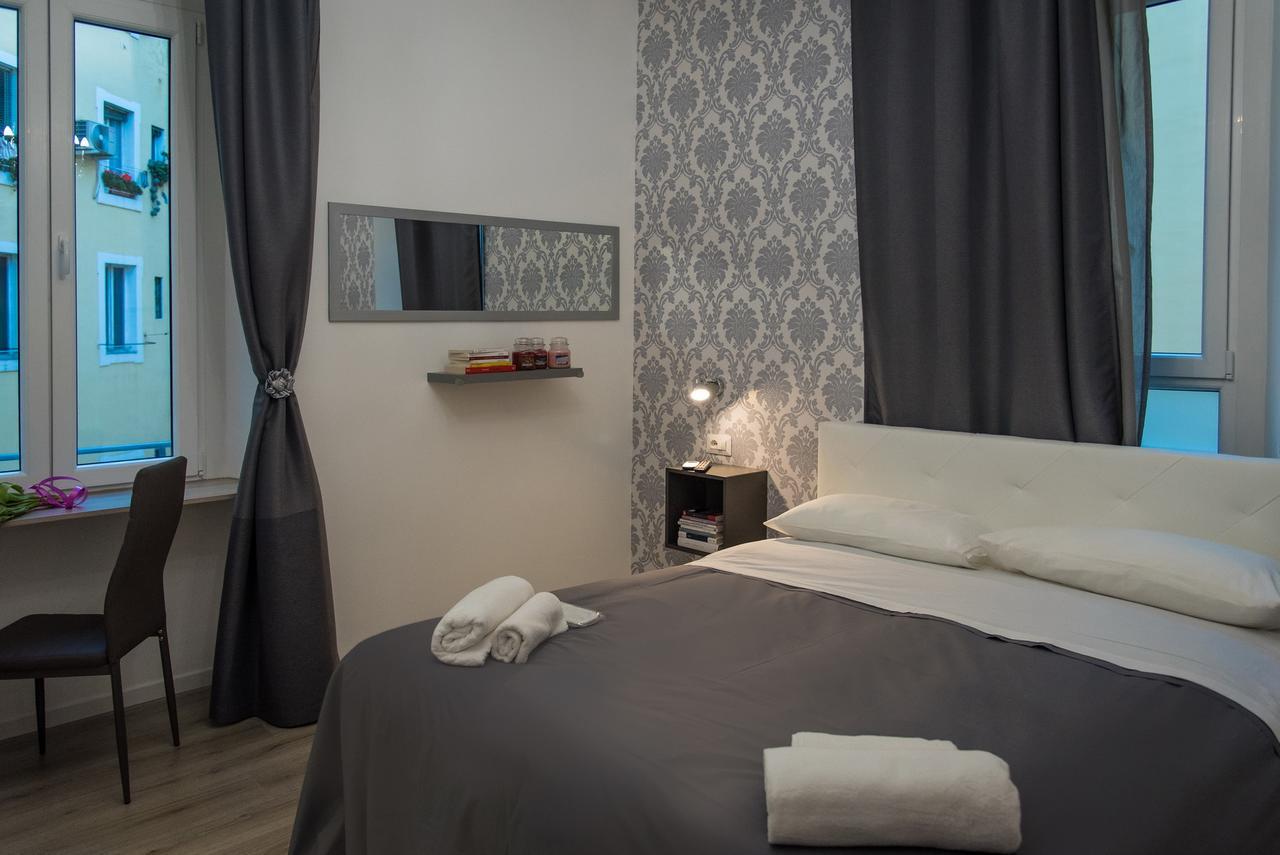 Inside Roma Rooms エクステリア 写真